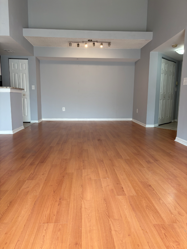 900 Crestwood Ct S #907 - Photo 7 of 17