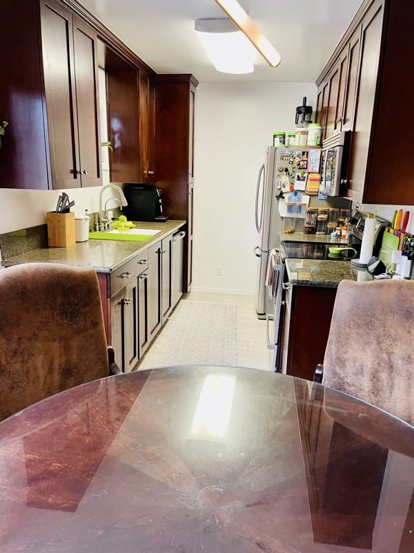 2002 4th St - Photo 4 of 9