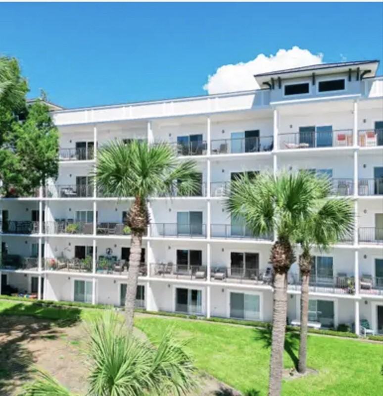 113 Brooks St Se #305 - Photo 6 of 12