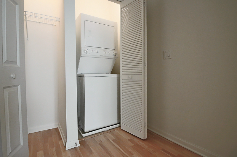 57 E 8th St - Photo 5 of 7