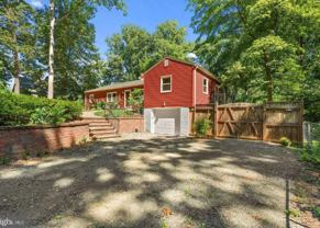 10710 Rosehaven St - Photo 1 of 1