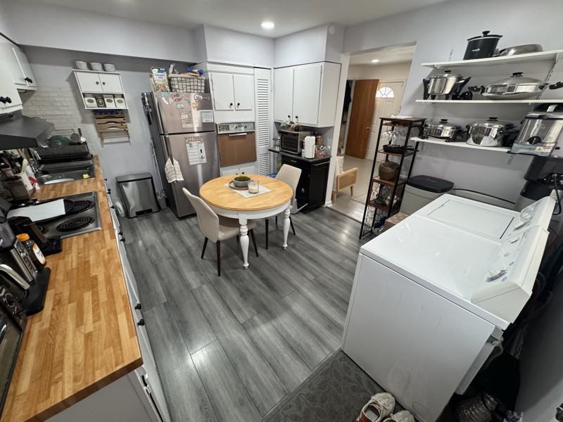 249 Saint Margaret Dr - Photo 3 of 6