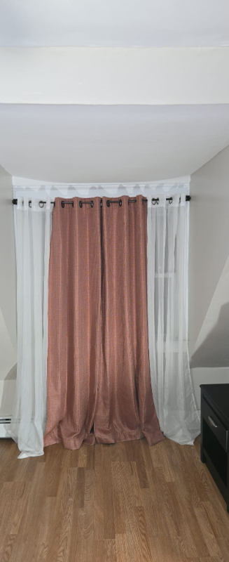 34 Nairn Pl #1 - Photo 3 of 4