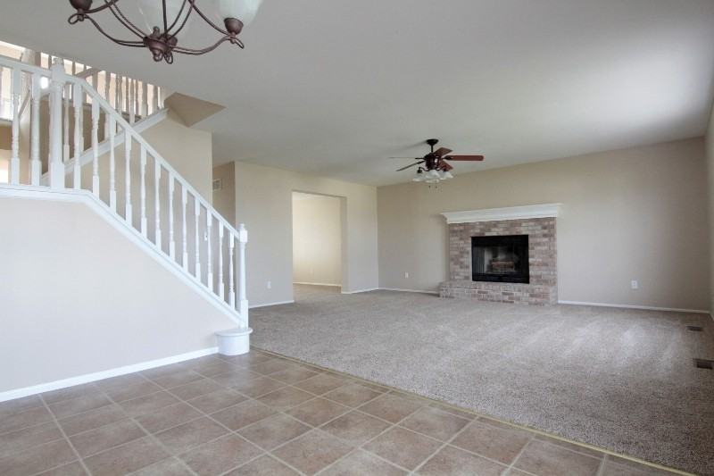 95 Counsel Ct - Photo 2 of 16