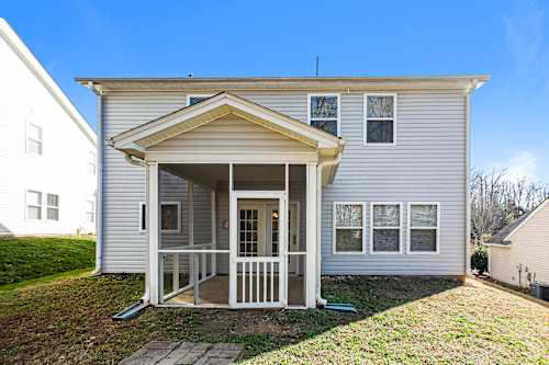 14018 Riding Hill Ave - Photo 7 of 7