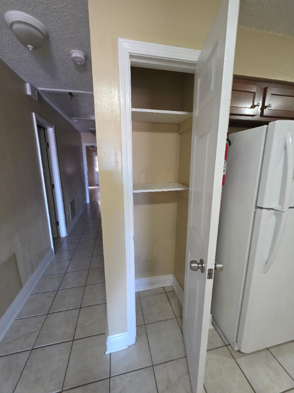 9110 Morrison Rd - Photo 4 of 14