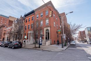 115 W Monument St #3F - Photo 1 of 1