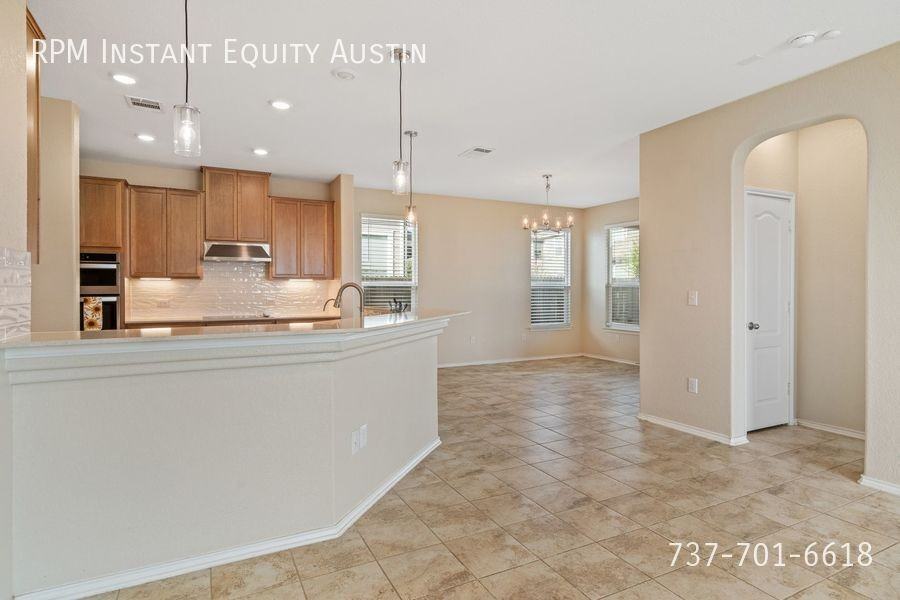 6300 Carriage Pines Dr - Photo 3 of 27