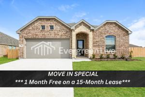 featured image of 200 Pine St