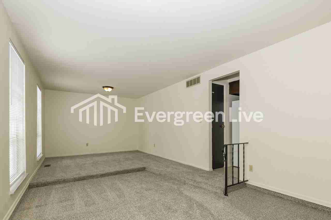 5325 Pollard Way - Photo 3 of 15