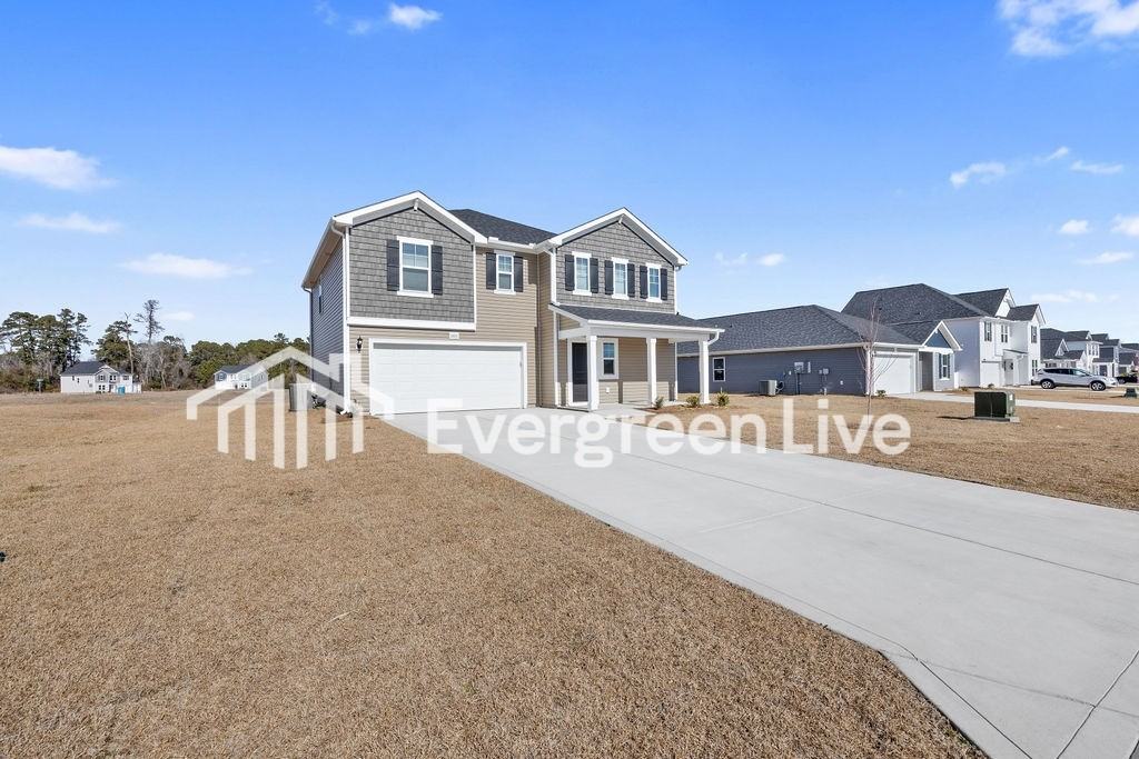 1005 Kinness Dr - Photo 2 of 41