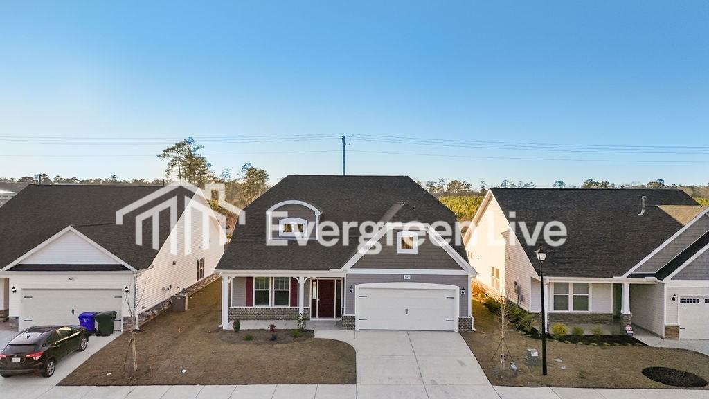 3025 Spain Ln - Photo 3 of 34