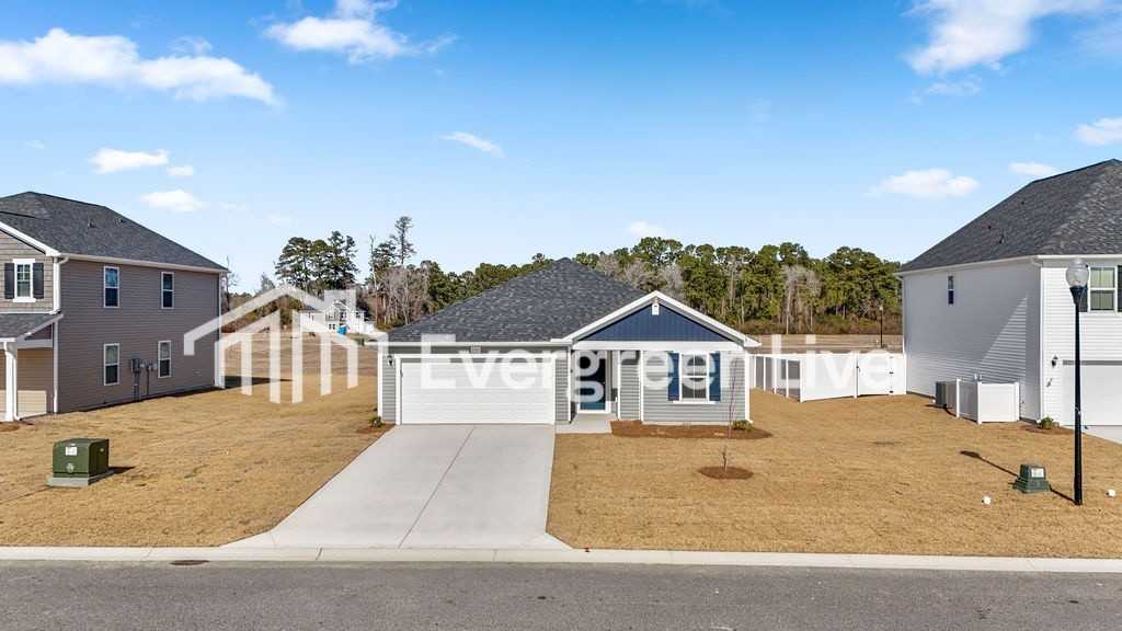 1009 Kinness Dr - Photo 3 of 31