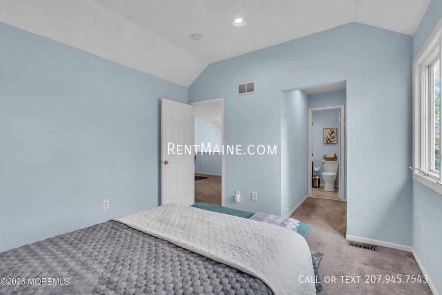 89 Clarken Dr - Photo 5 of 12