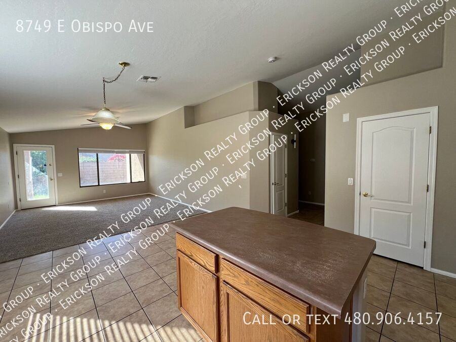 8749 E Obispo Ave - Photo 6 of 18