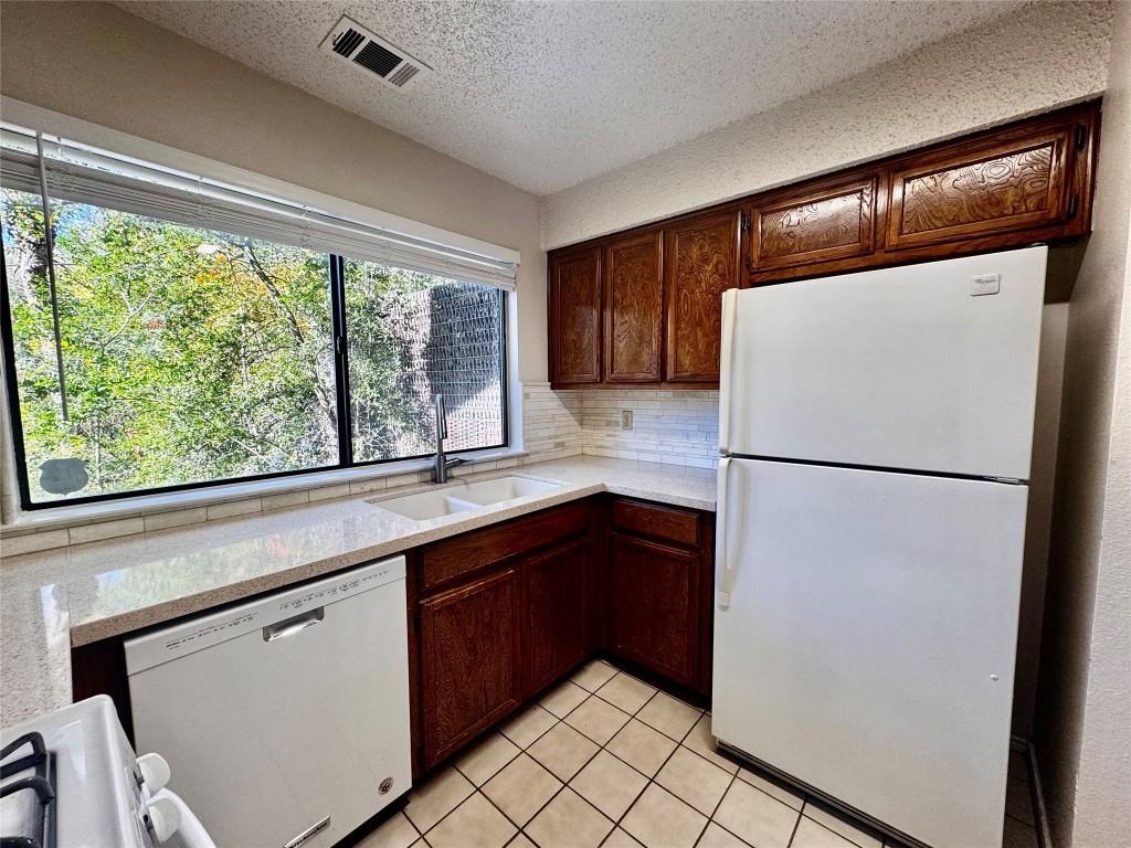 3513 Wendel Cv #3513E9 - Photo 4 of 24