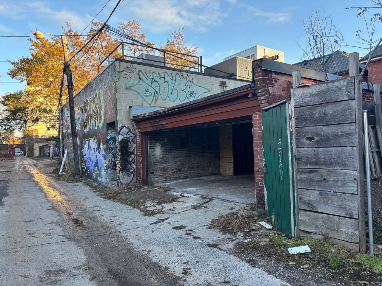 2257 Dundas Street West - Photo 6 of 6