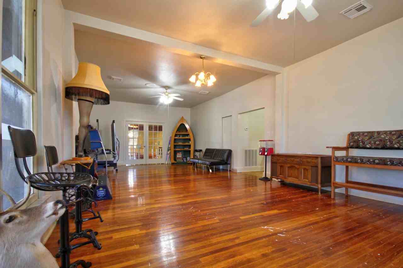 1504 Rr 261 - Main Home Buchanan Dam #1504 - Photo 3 of 30