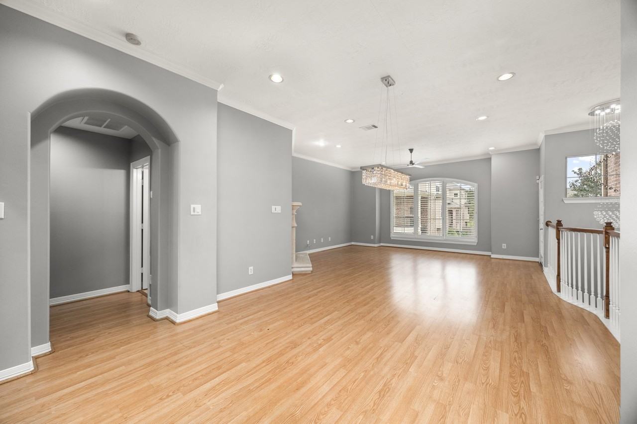 7930 Stoneyway Dr #7930 - Photo 5 of 41