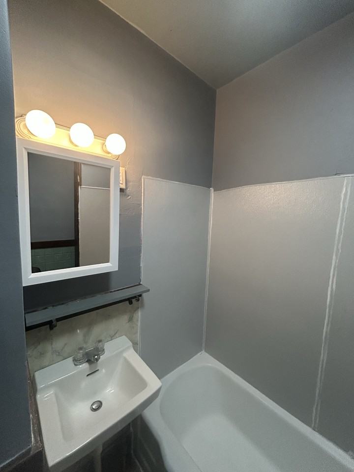 1110 N Mccann St - Photo 7 of 15