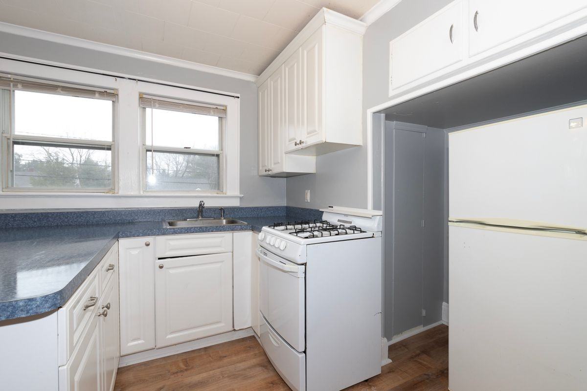 252 Beech Ave ##2 - Photo 2 of 6