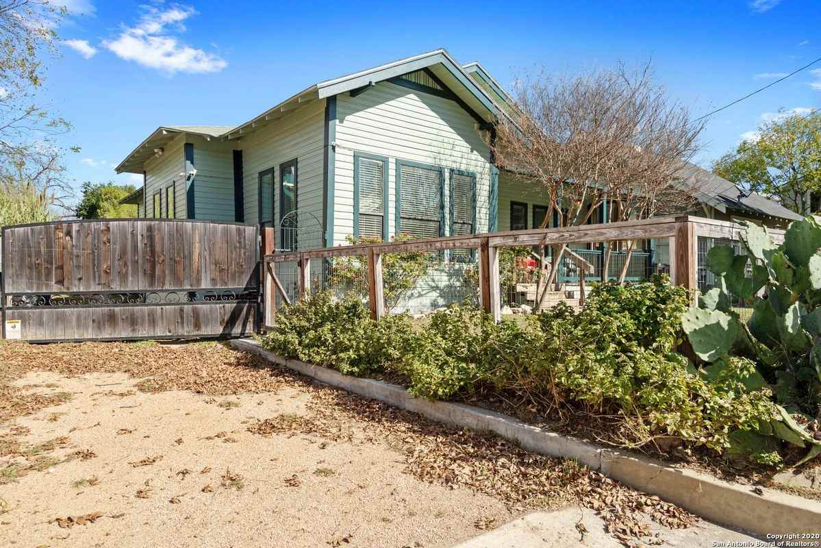 321 Grove Ave - Photo 3 of 22