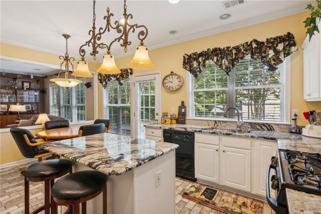 15 Hawnley Trce - Photo 3 of 15