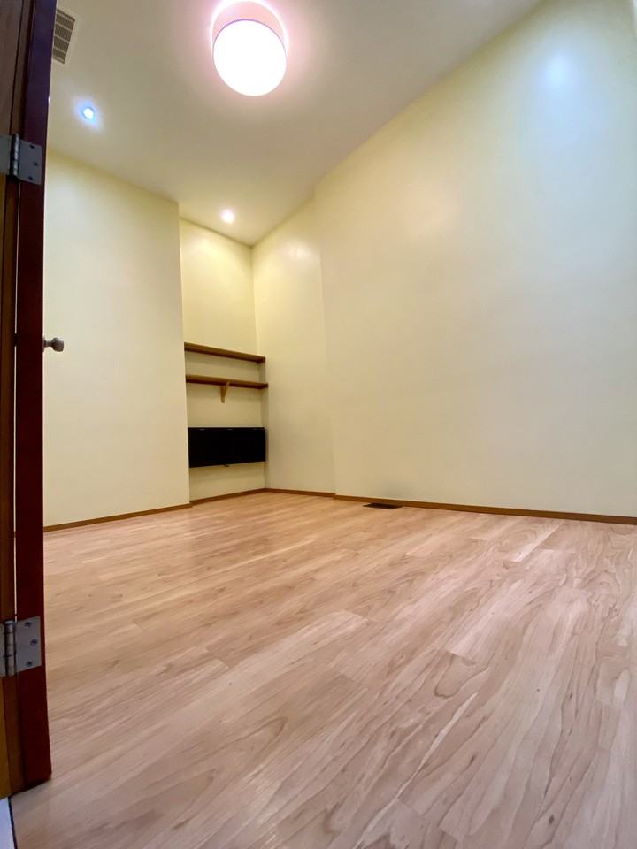 375 Jane Street #1 F - Photo 3 of 11