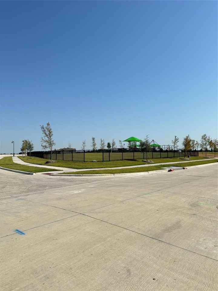 1905 Ethereal Ln #1905 - Photo 5 of 17