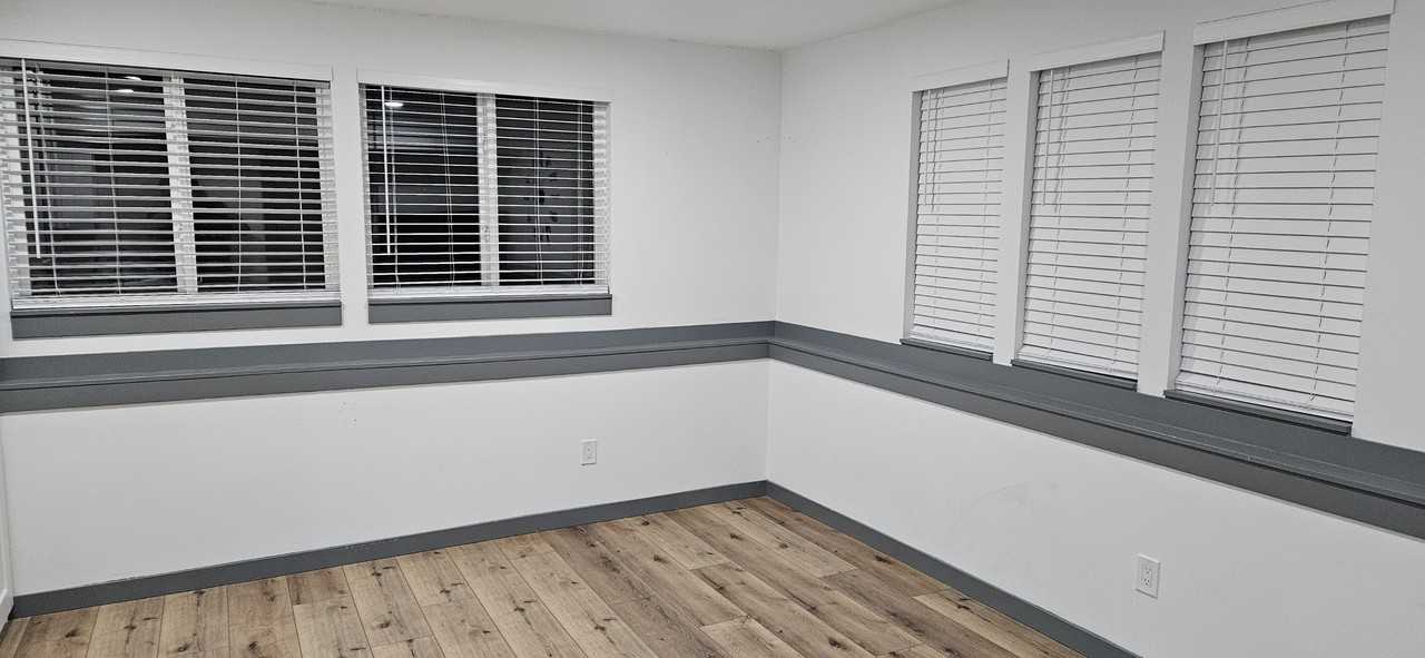 4412 75th St Sw #B - Photo 5 of 18