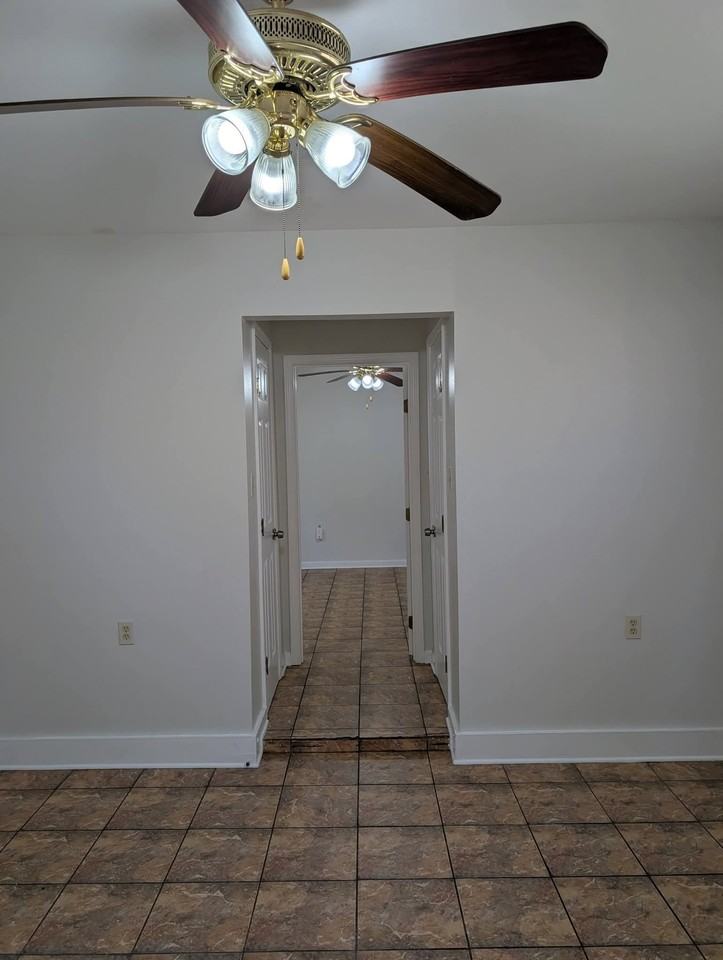 3608 Juno Dr #1 - Photo 4 of 8