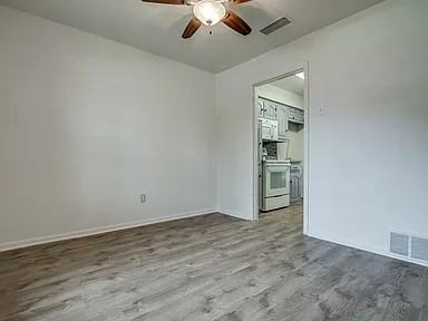 12805 Pandora Dr #12805 - Photo 7 of 25