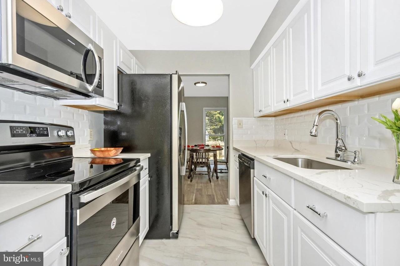 7429 Mill Run Dr #12 - Photo 2 of 34