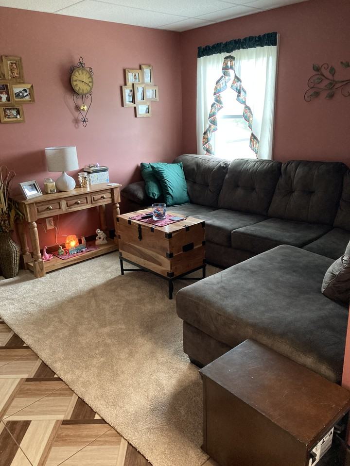 415 Reeves St #1 - Photo 2 of 5