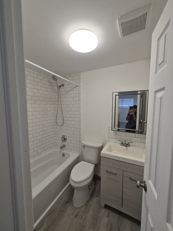 24 Layton Ave #1 - Photo 2 of 7