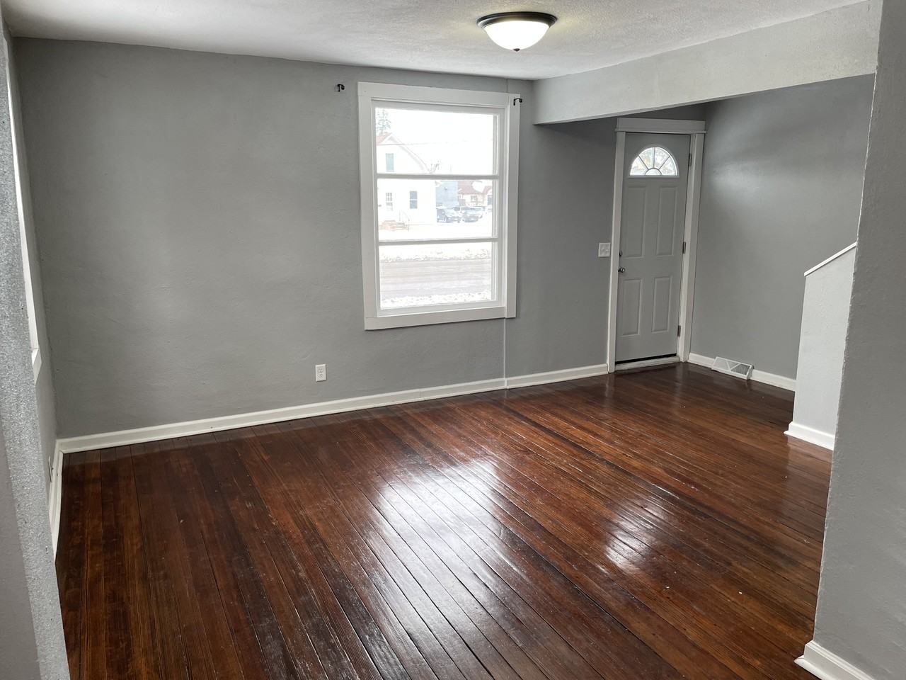 706 E Saint Germain St #NA - Photo 2 of 26