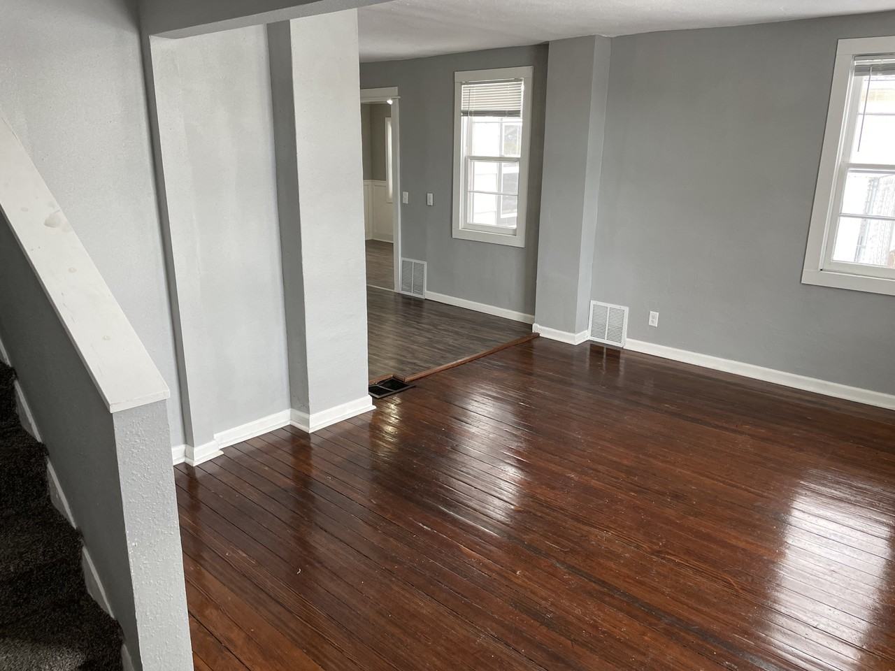 706 E Saint Germain St #NA - Photo 3 of 26