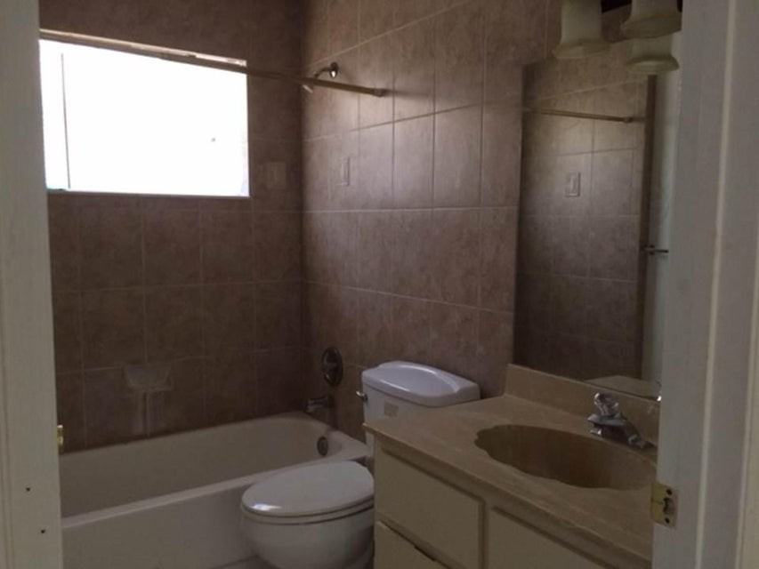 2221 White Pine Circle #B - Photo 7 of 8