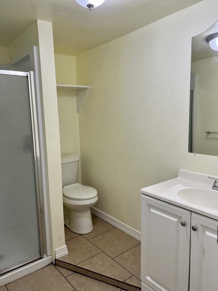 4741 Rustic Ct E #NA - Photo 7 of 9