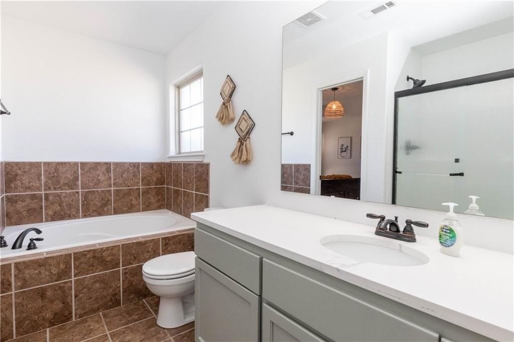 951 Glass St - Photo 6 of 40