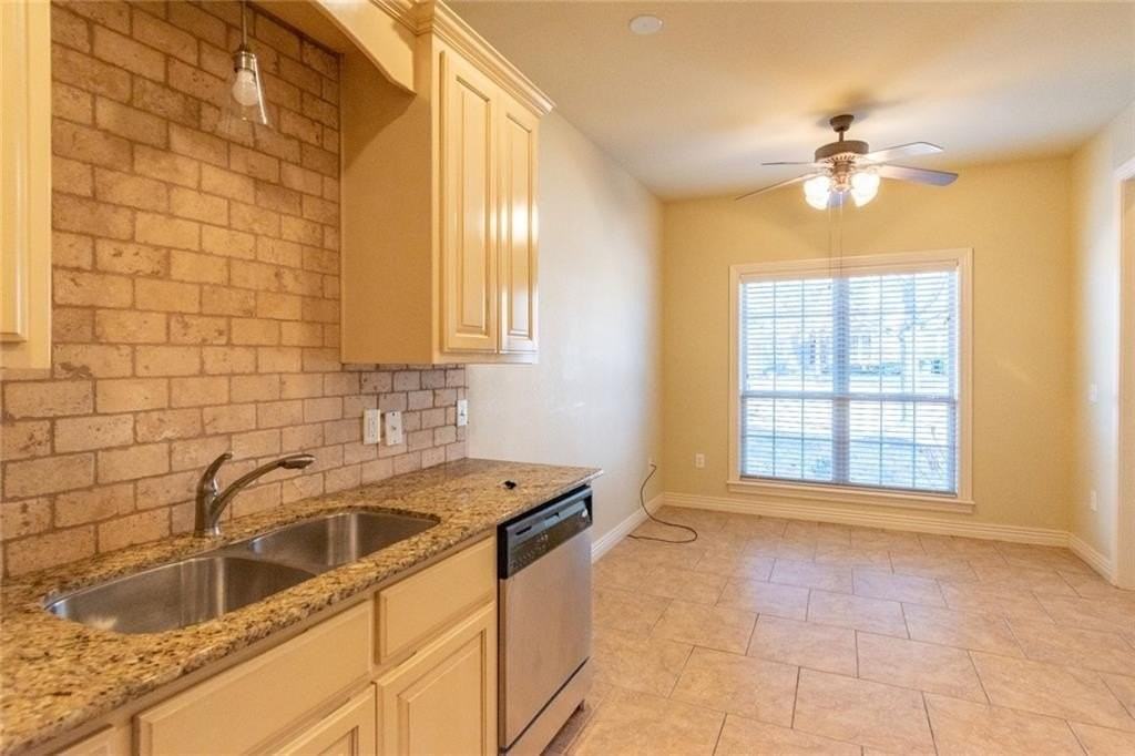 4053  E Zion Valley  DR - Photo 3 of 16