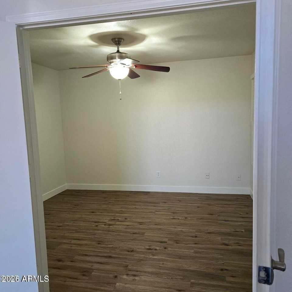 11606 W Grapefruit Ct - Photo 6 of 39