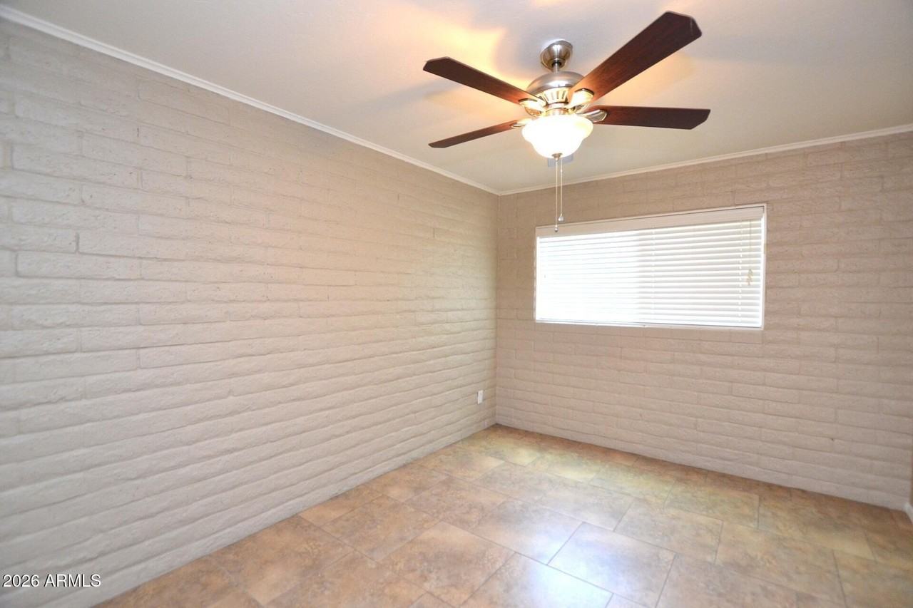 7218 E Belleview St Apt 4 #4 - Photo 5 of 9