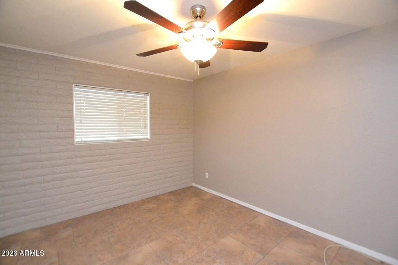 7218 E Belleview St Apt 4 #4 - Photo 6 of 9
