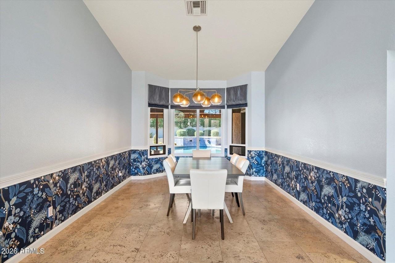 11414 N 54th Pl - Photo 4 of 37