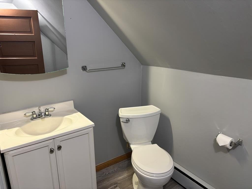 414 11th St Apt 4 - Photo 5 of 11