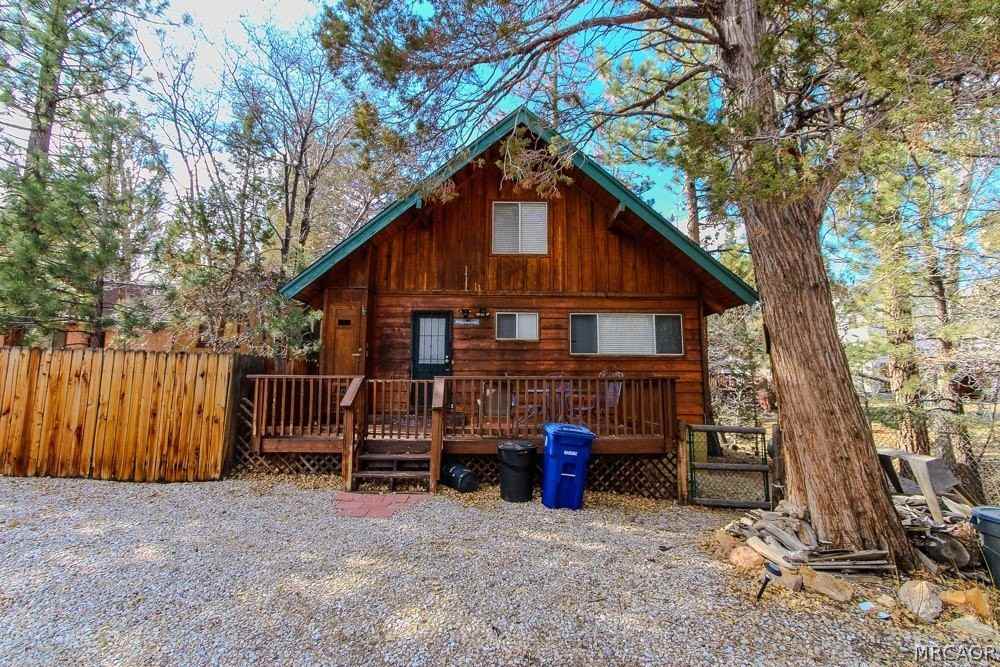 533 Victoria Ln - Photo 2 of 36