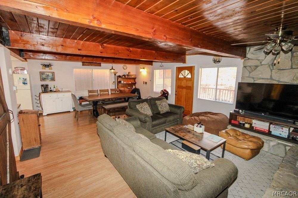 533 Victoria Ln - Photo 6 of 36