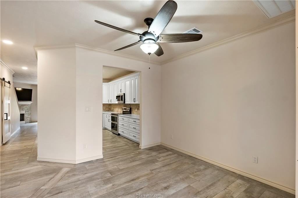 1615 Culture Ln - Photo 5 of 37