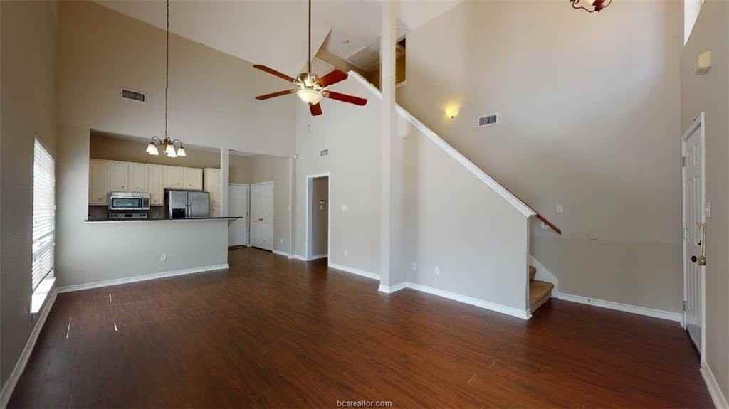 1623 Park Pl - Photo 2 of 19